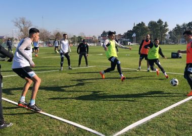 Siguieron los trabajos con pelota - La Comu de Racing Club