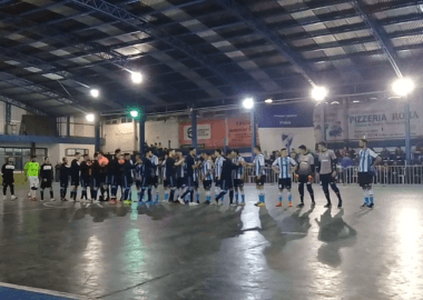 ¡Volvió a la punta! - El futsal masculino puntero - La Comu de Racing Club