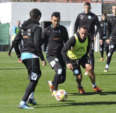 Con la mirada puesta en Paraná - La Comu de Racing Club