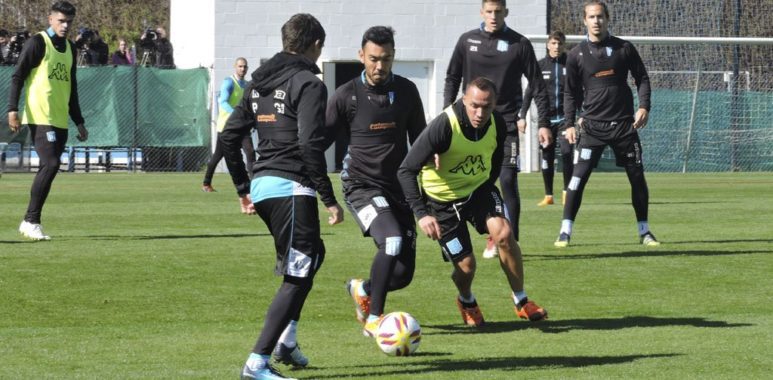 Con la mirada puesta en Paraná - La Comu de Racing Club