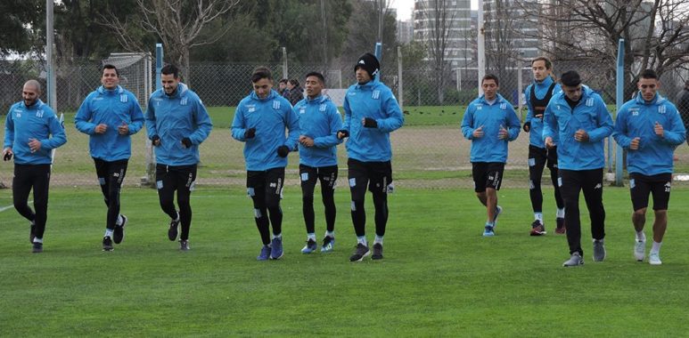 Se aproxima el debut por Superliga - La Comu de Racing Club