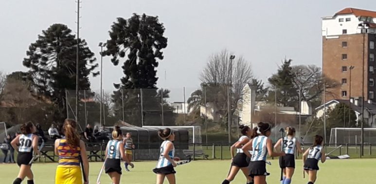 Hockey Las chicas arrasaron en Don Torcuato - La Comu de Racing Club