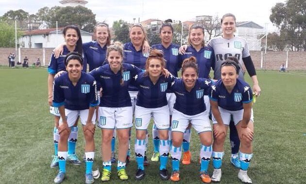 Arranque inmejorable - La Comu de Racing Club - Triunfo Fútbol femenino