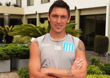 Cardozo: “Si sigo sin jugar, veré de tomar una decisión a fin de año”