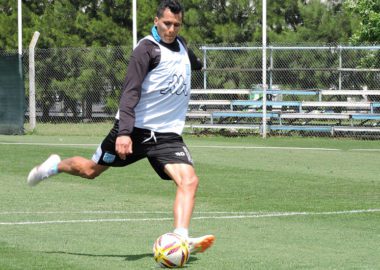 Sigali “Estamos mentalizados en ganar la Superliga” - La Comu de Racing Club