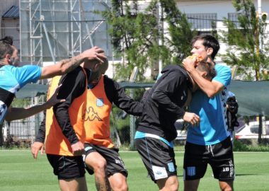 Mañana de Predio Tita - La Comu de Racing Club - Práctica en Avellaneda