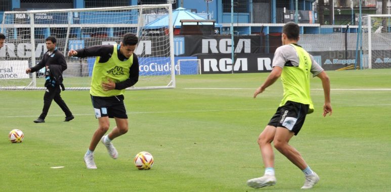 Todo listo en el puntero - La Comu de Racing Club