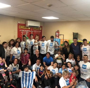 Racing Solidario visitó Casa Garrahan - La Comu de Racing Club