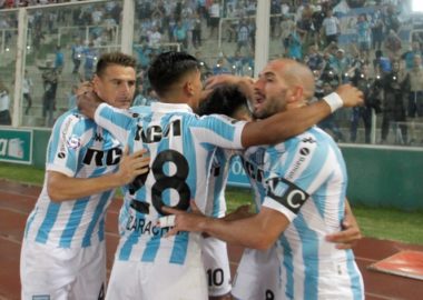 Figura: Zaracho de diez - La Comu de Racing Club