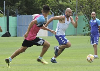 Fútbol formal ante la reserva - La Comu de Racing Club