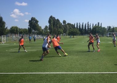 Trabajos tácticos en el Predio Tita - La Comu de Racing Club