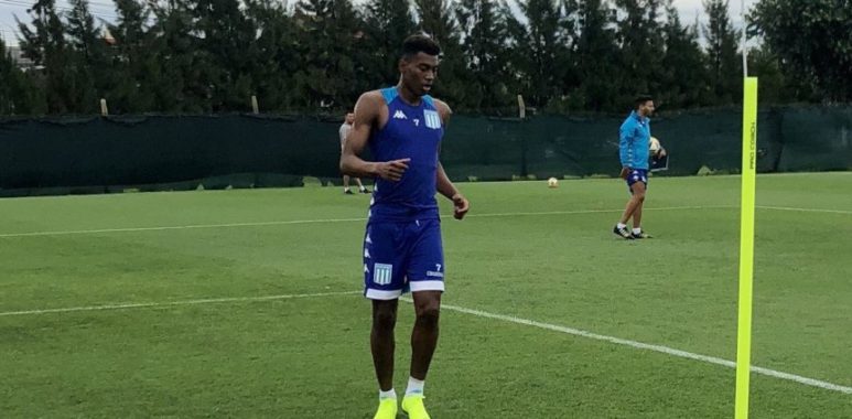 Cassierra se sumó a los entrenamientos - La Comu de Racing Club