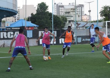 Práctica en Avellaneda - Palpitando el clásico - La Comu de Racing Club