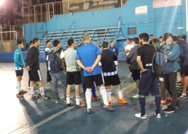 ¡Arrancaron las pruebas del Futsal Senior! - La Comu de Racing Club