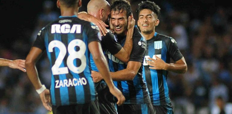 Racing - Godoy Cruz - Acá no se baja nadie - La Comu de Racing Club