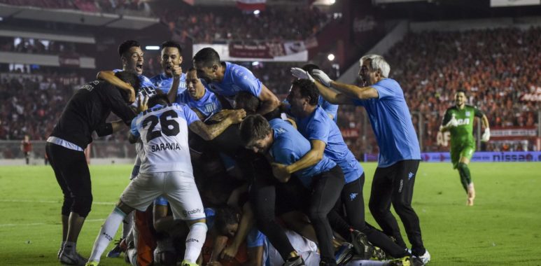 Esto es La Academia - La Comu de Racing Club - Triunfo ante el rojo