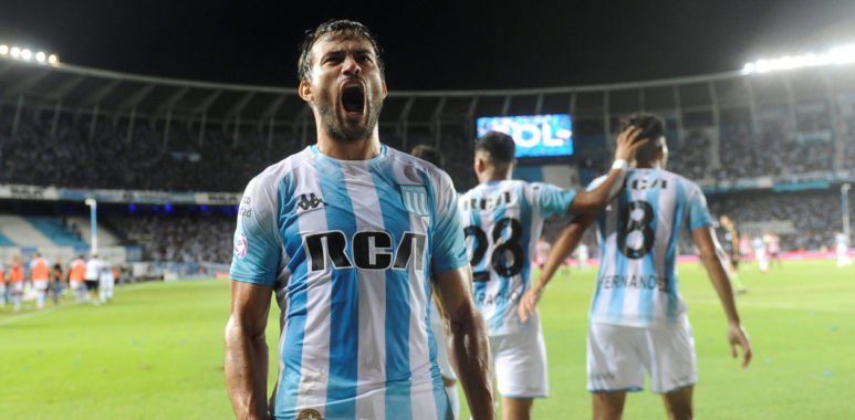 Un triunfo para dos alegrías - La Comu de Racing Club