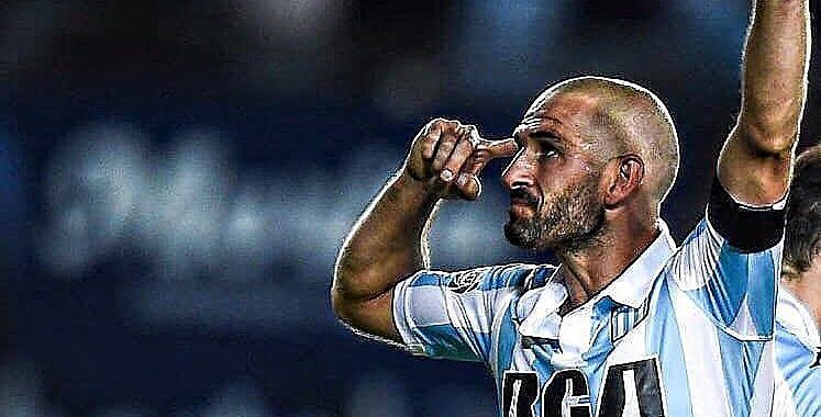 Lisandro, Emblema, capitán y líder - La Comu de Racing Club