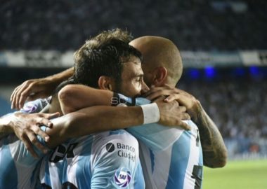 Figura: Los huevos del equipo - La Comu de Racing Club