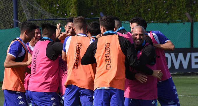 El campeón se entrenó luego de los festejos - La Comu de Racing Club