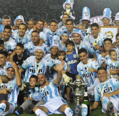 Racing Campeón: La fiesta de los sentimientos y las emociones