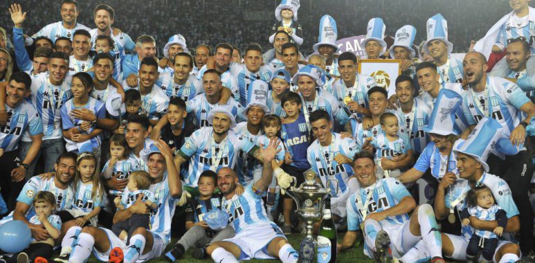 Racing Campeón: La fiesta de los sentimientos y las emociones