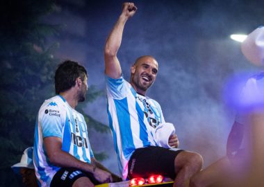 La locura del campeón - La Comu de Racing Club - Lisandro López