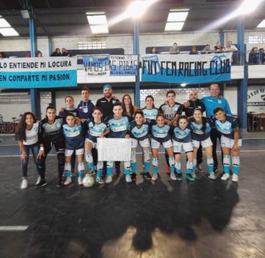 Futsal femenino Se hicieron fuertes en el sur La Comu de Racing Club