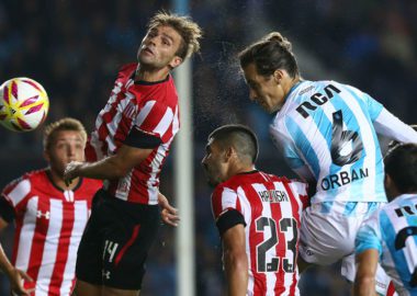 La Academia sigue en carrera La Comu de Racing Club