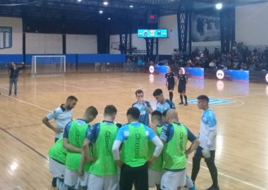 El futsal masculino de Racing perdió ante El Talar