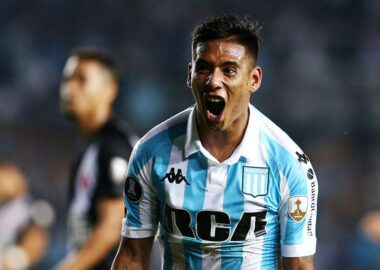 Racing podría recibir dinero por Zaracho