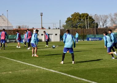 La Academia lista para visitar a Vélez