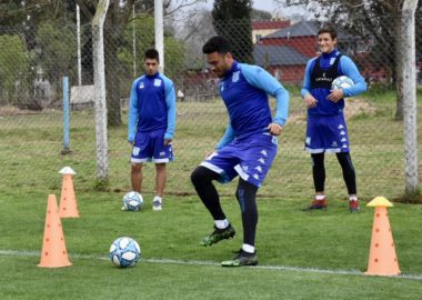 Racing va por la segunda