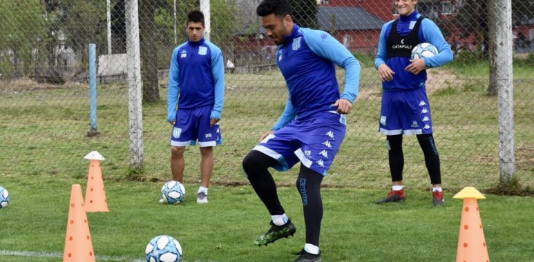 Racing va por la segunda