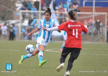 Johanna Galliotti, la pelota siempre a la diez