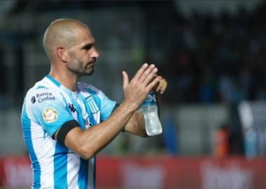 “Lisandro ama a Racing, disfrutémoslo”