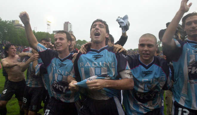 Dos cumpleaños dos campeones con Racing