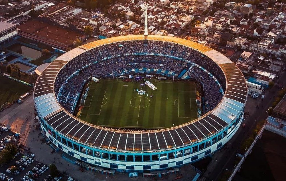 Cómo es el trueque de tierras de Racing