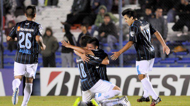 ¿Cómo le fue a Racing en los octavos de final?