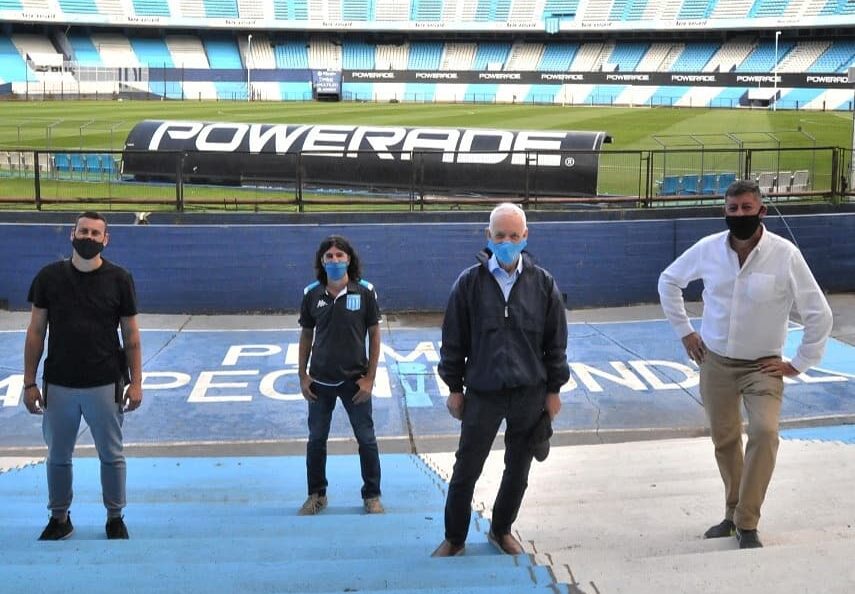 Víctor Blanco fue reelecto en Racing