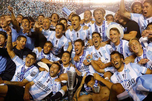 Muchos cumpleaños, muchos campeones