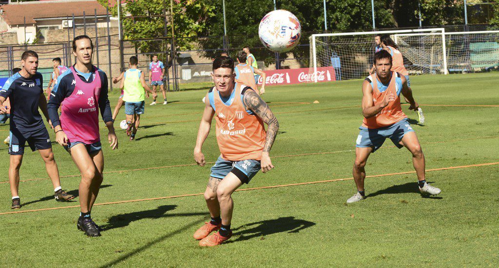 Pizzi prueba variantes para ir a La Plata