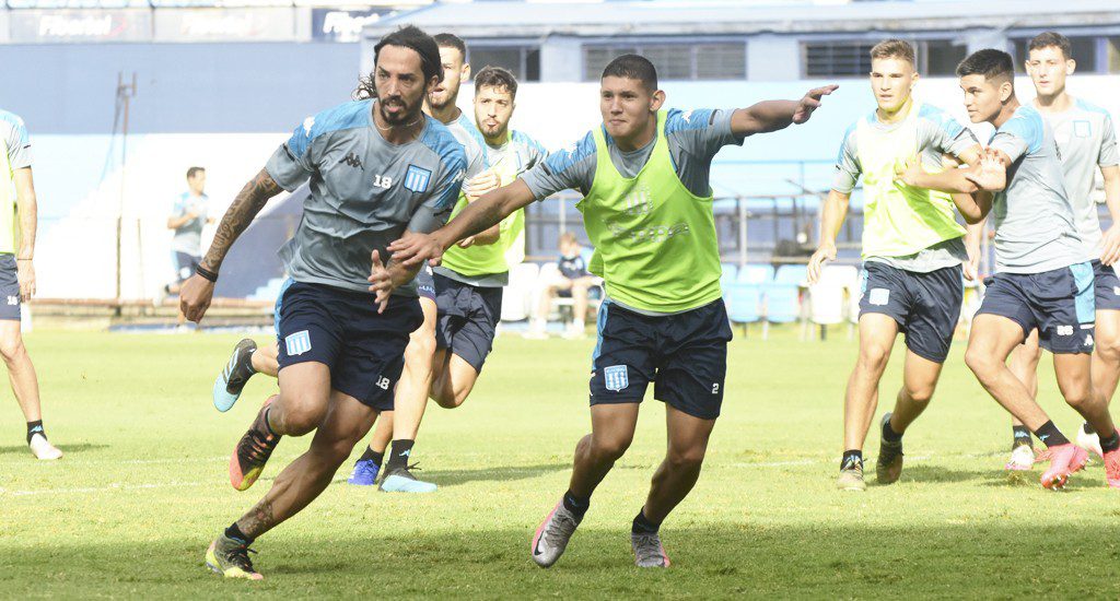 Pizzi mantiene una incógnita para confirmar el equipo