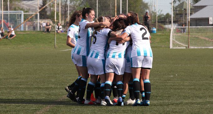 Futbol femenino: la pelota vuelve a rodar