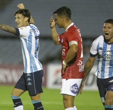 Racing recibe a Rentistas para ser líder del grupo