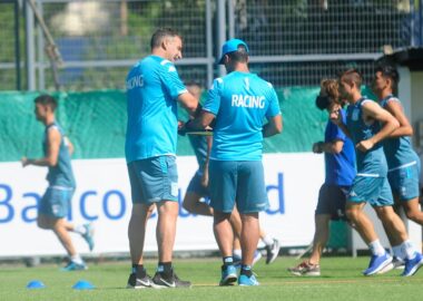 El once de Racing para recibir a Sarmiento en el Cilindro