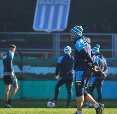 Pizzi paró un once lleno de sorpresas en Racing