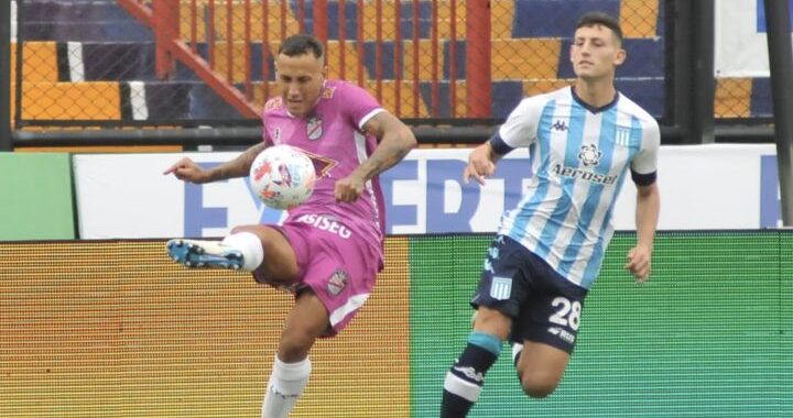 Racing visita a Arsenal para seguir arriba