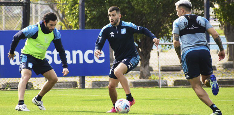 Dos cambios en Racing para visitar a Arsenal