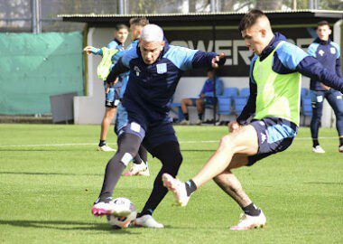 Racing volvió a entrenar con nuevo cuerpo técnico